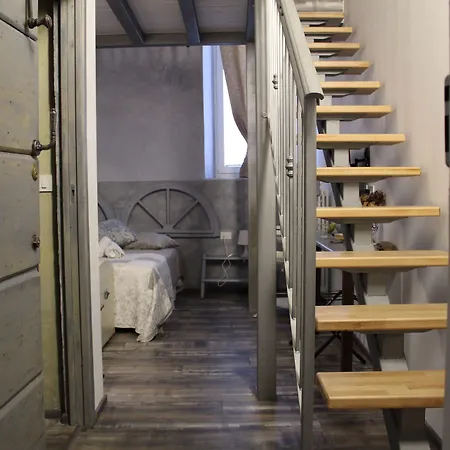 Konukevi Trieste Art Loft 3*