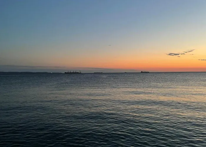 Art Loft بيت ضيافة ترييستي