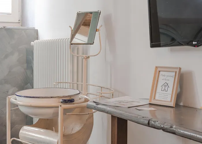 بيت ضيافة Art Loft ترييستي