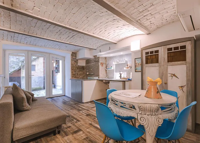 بيت ضيافة Art Loft